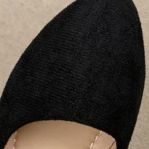 スエード靴 上品な足元を演出するスエード素材の快適パンプス