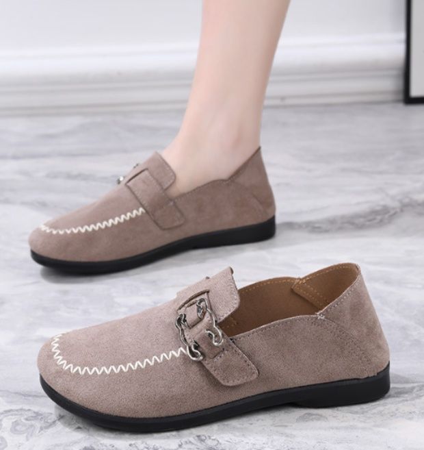 スエード靴レディース 金具付きベルトステッチデザインローファー