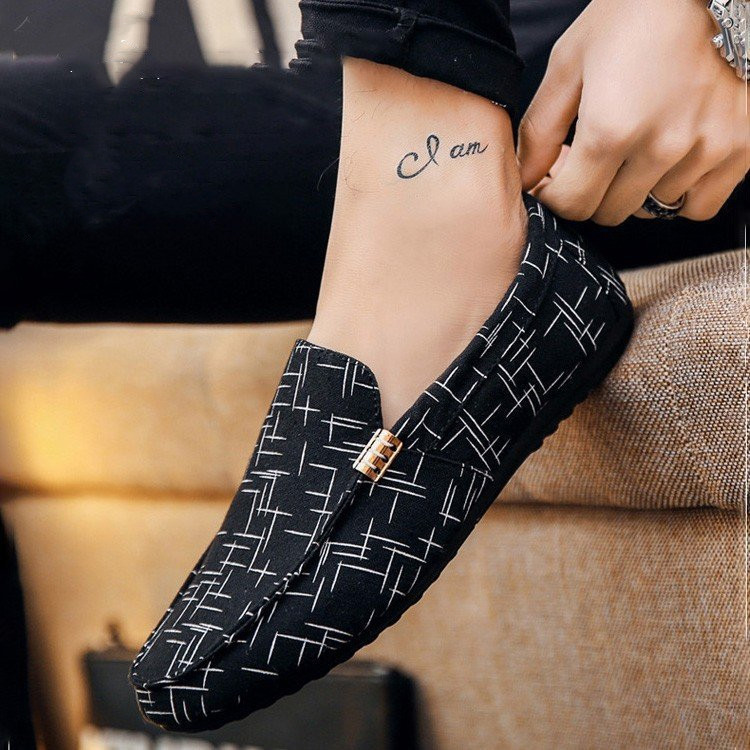 スエード靴 メンズスリッポン幾何学柄ローファー合成革靴