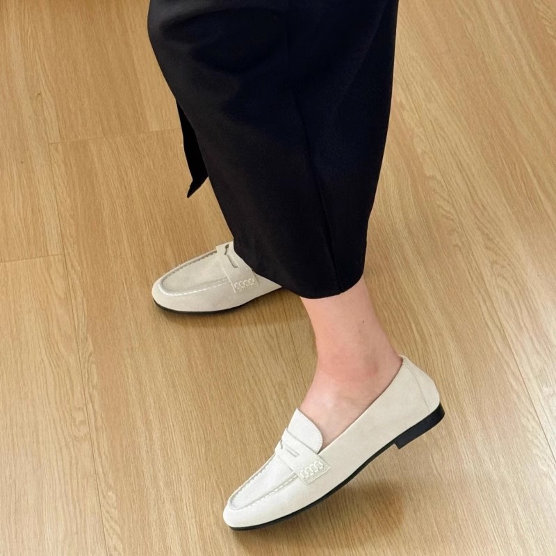 スエード靴 上品な本革ペニー ローファー