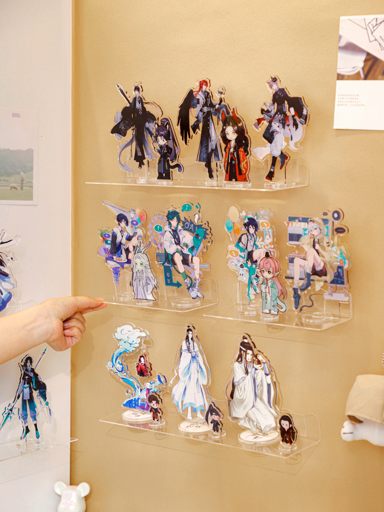グッズ収納 透明アクリル壁掛け式フィギュア棚