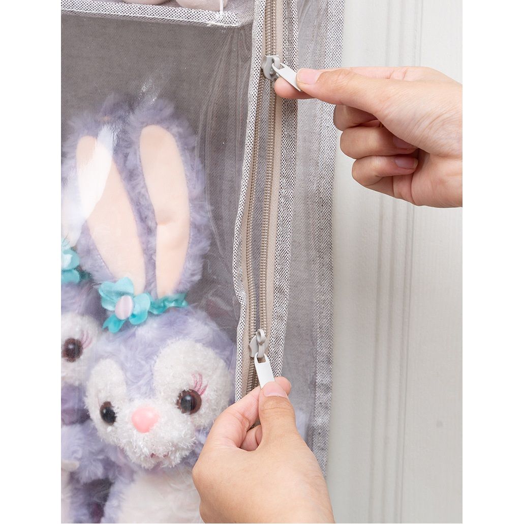 グッズ収納 透明窓付き縦型多段ぬいぐるみ吊り下げ収納ケース