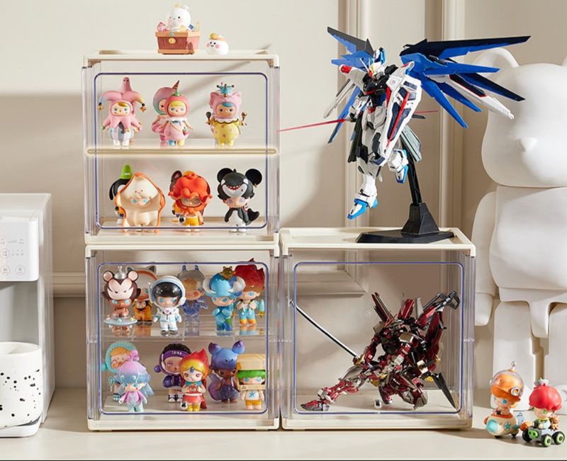 グッズ収納 透明仕切り付き積み重ね式フィギュア展示棚