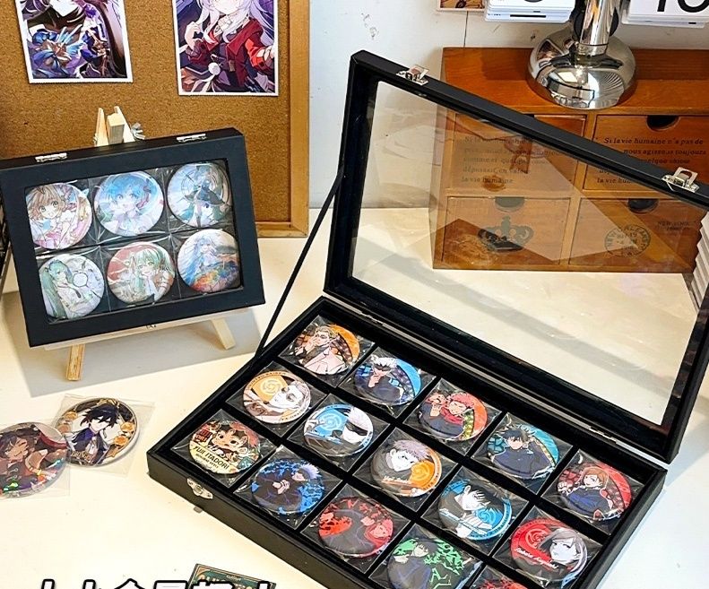グッズ収納 透明蓋付き缶バッジ収納ディスプレイボックス