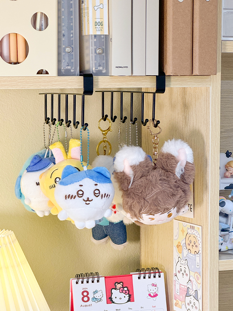 グッズ収納 吊り下げ式キーホルダー収納ラック
