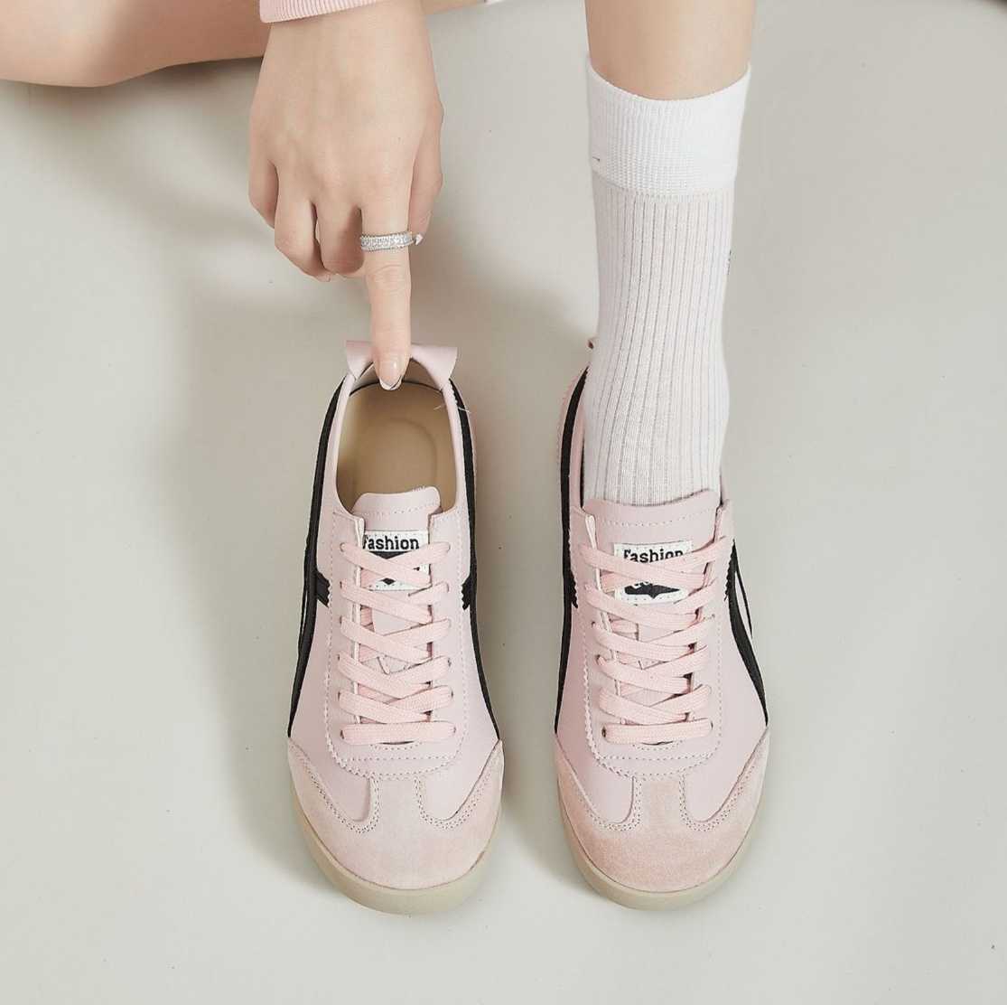 カラーで差をつける！スーツに映えるスニーカーの色別コーディネート5選