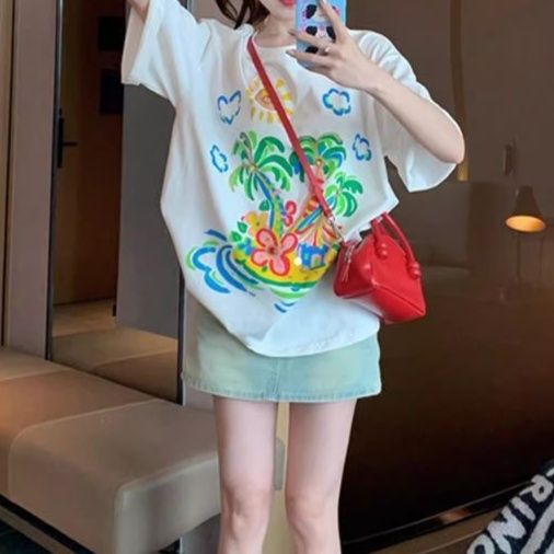 ハワイアン雑貨・ハワイ服・ハワイバッグ 南国ヤシの木と花柄ポップイラストTシャツ