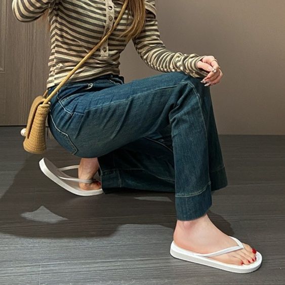ハワイアン雑貨・ハワイ服・ハワイバッグ・靴 シンプルデザインのビーチ向け鼻緒サンダル