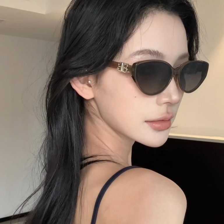 https://fulmo-img-server.com/surfingboy-annex/1788573390479_bi85i0de_sf31yjsu.jpeg