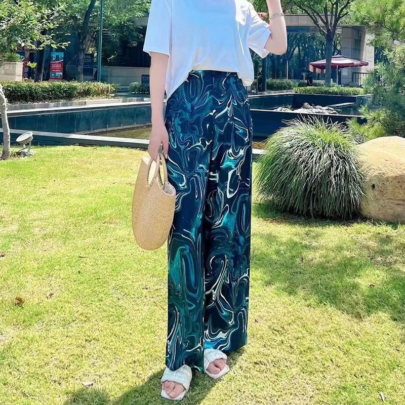 ハワイアン雑貨・ハワイ服・ハワイバッグ 海の揺らぎ模様が美しいワイドパンツ