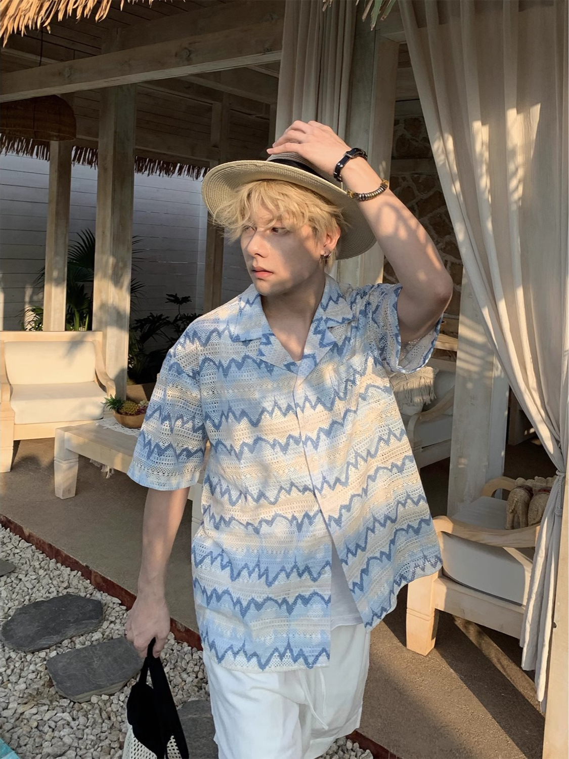 https://fulmo-img-server.com/surfingboy-annex/fde21037-f028-427a-a047-a162878e5a7c.jpg