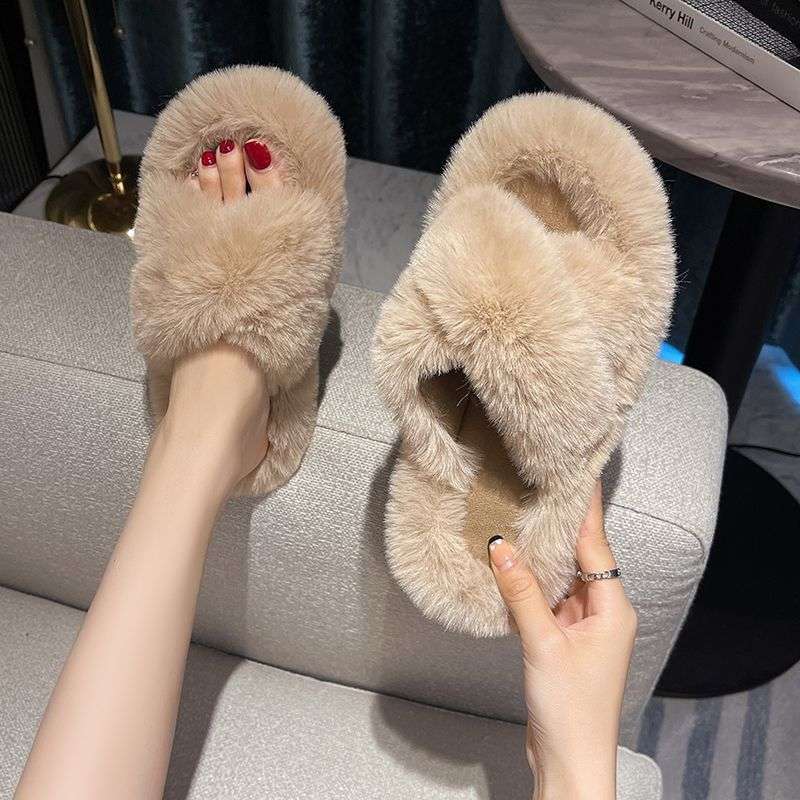 スリッパ ふわもこクロスサンダル
