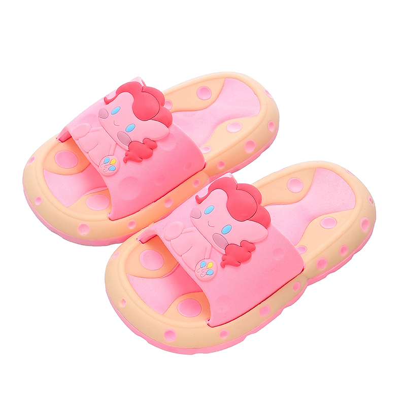 スリッパ うさぎモチーフの子供用サンダル