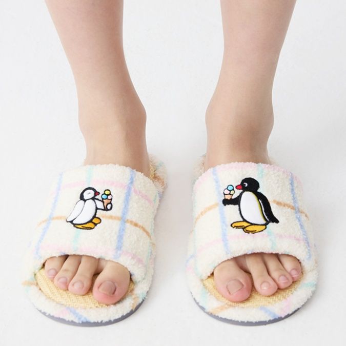 スリッパ ペンギン刺繍もこもこサンダル
