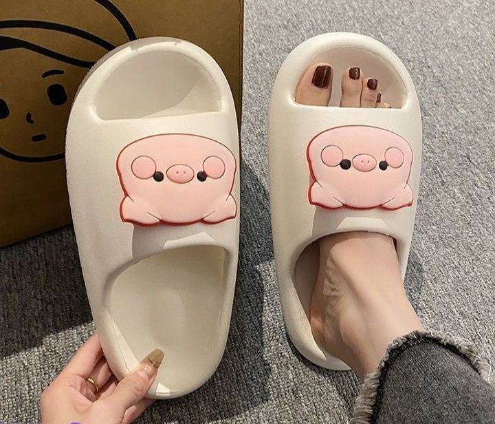スリッパ 可愛い豚さんデザイン洗えるルームスリッパ