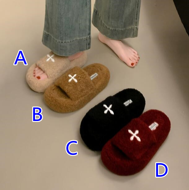 もこもこ暖かフェイクファー厚底スリッパ