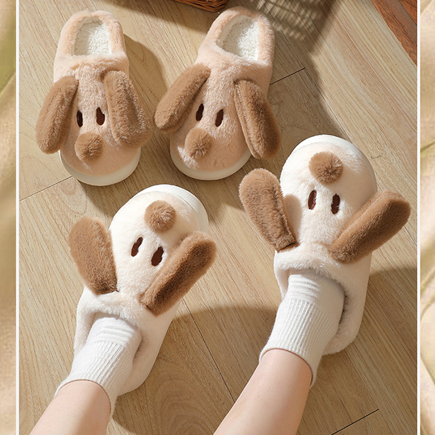 犬モチーフ ふわふわファー室内スリッパ