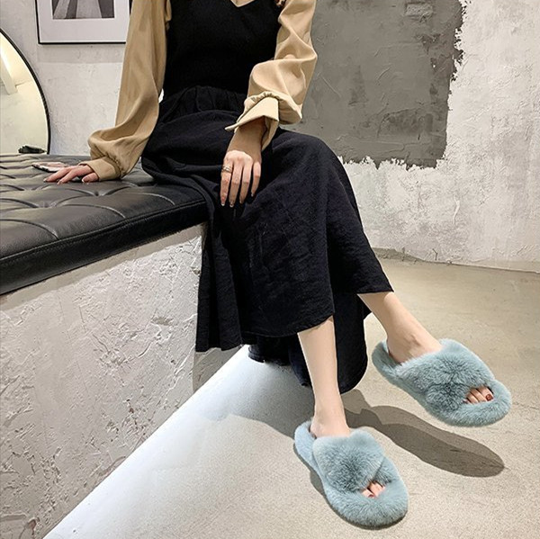 スリッパふわもこファー  ルームシューズ