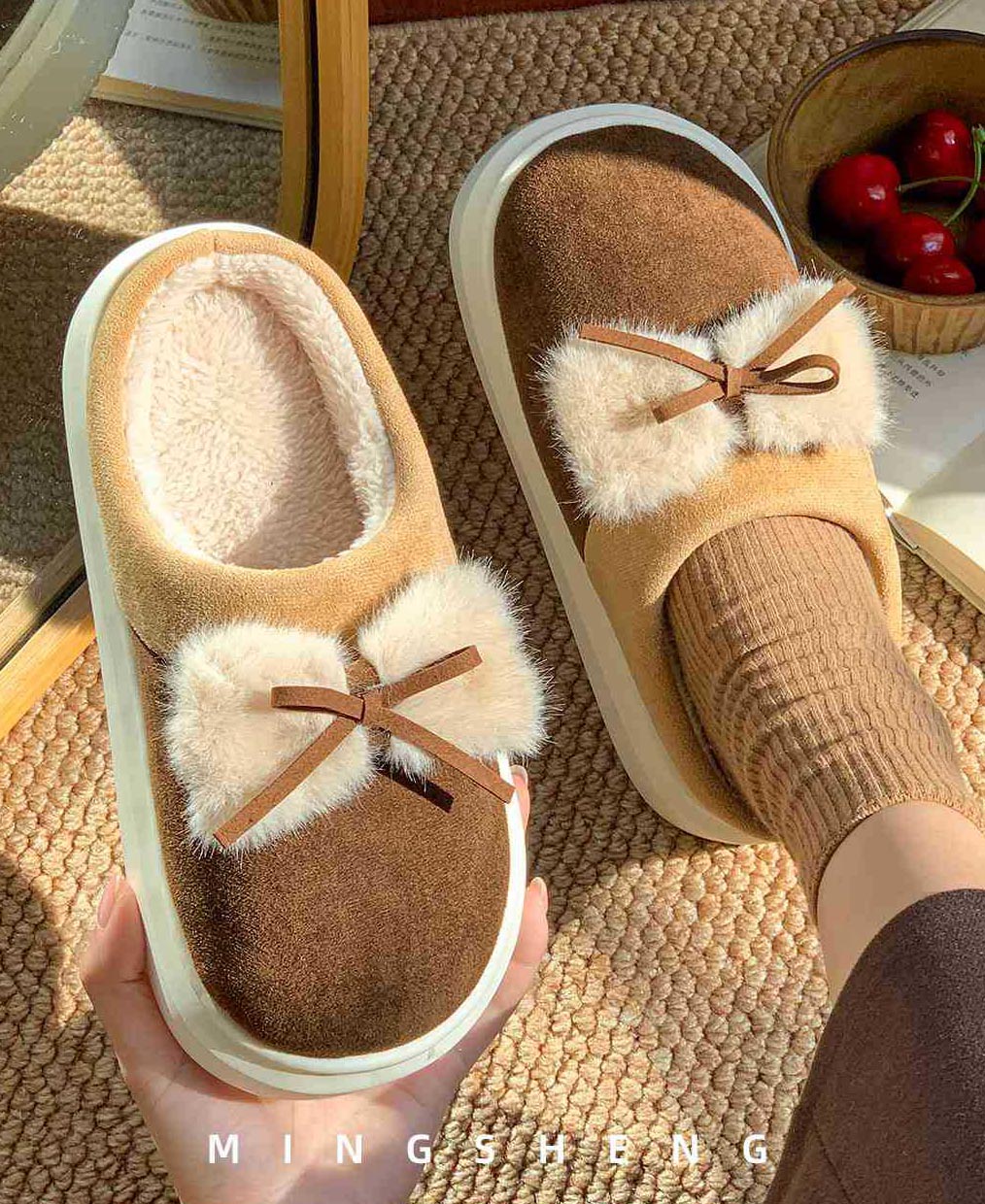 秋冬新作 ふわふわ毛付き暖か履きやすいスリッパ