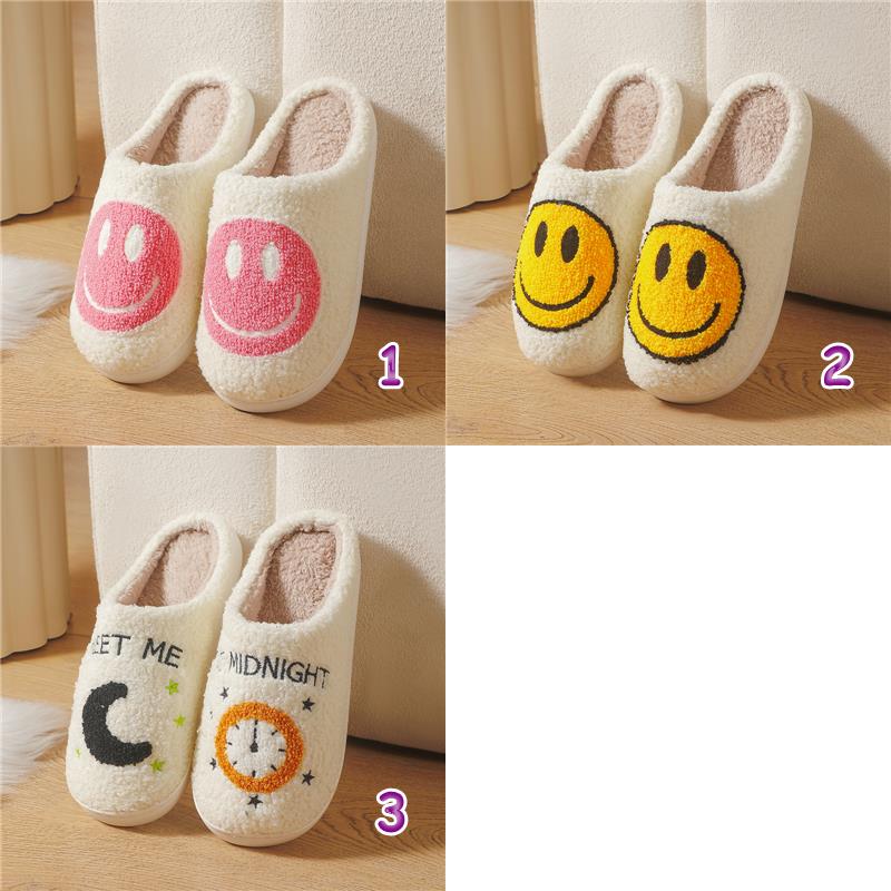 笑顔刺繍スリッパ ふわふわ防寒ルームシューズ
