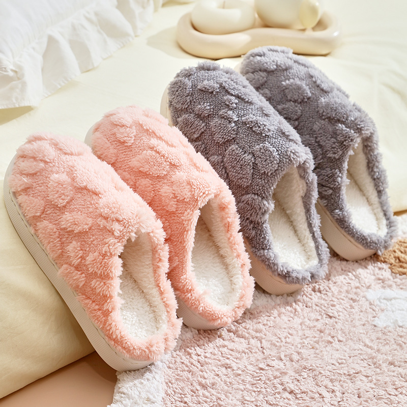 スリッパ もこもこ水玉模様のあったかスリッパ