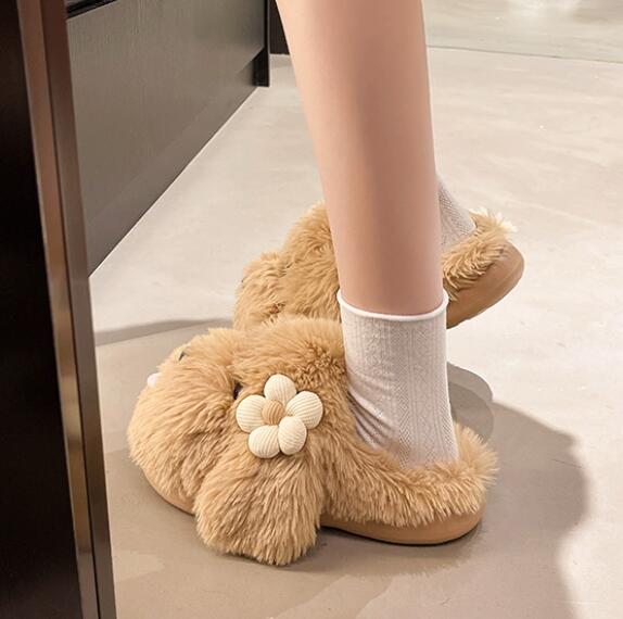 秋冬ふわふわ毛玉犬顔ルームスリッパ花飾り付き