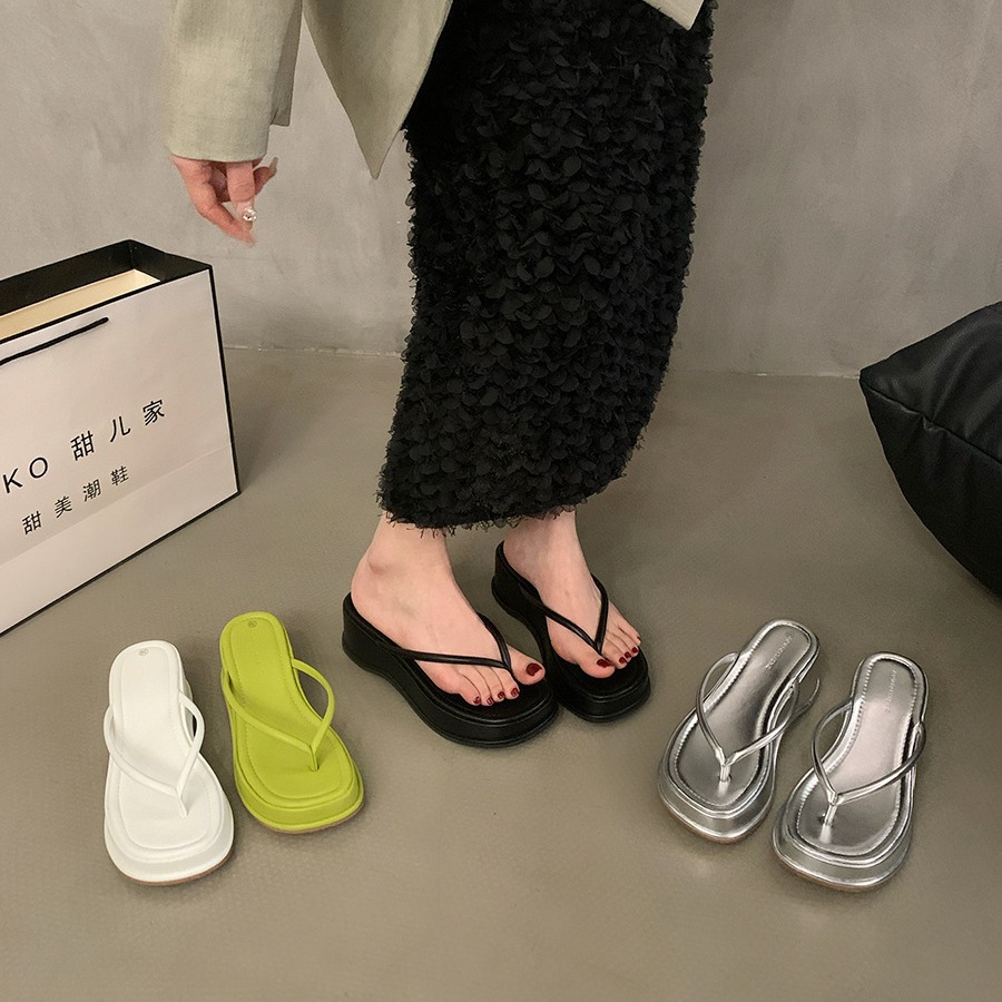 スリッパ トング型厚底ルームシューズ