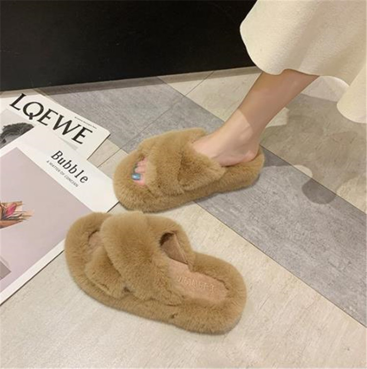 ふわふわファー交差ストラップスリッパ女性用厚底