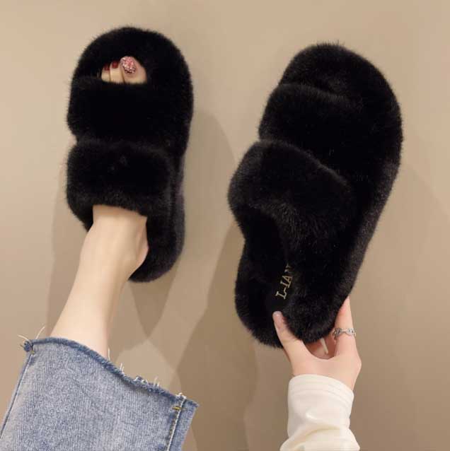 ふわふわ毛足の長いファースリッパ室内履き