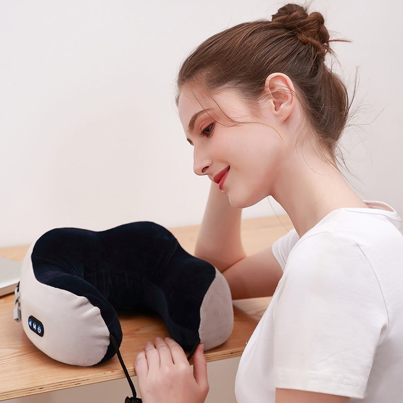 ネックピロー 首もと快適低反発ネックピロー