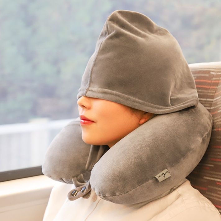 ネックピロー 快適睡眠フード付きネックピロー