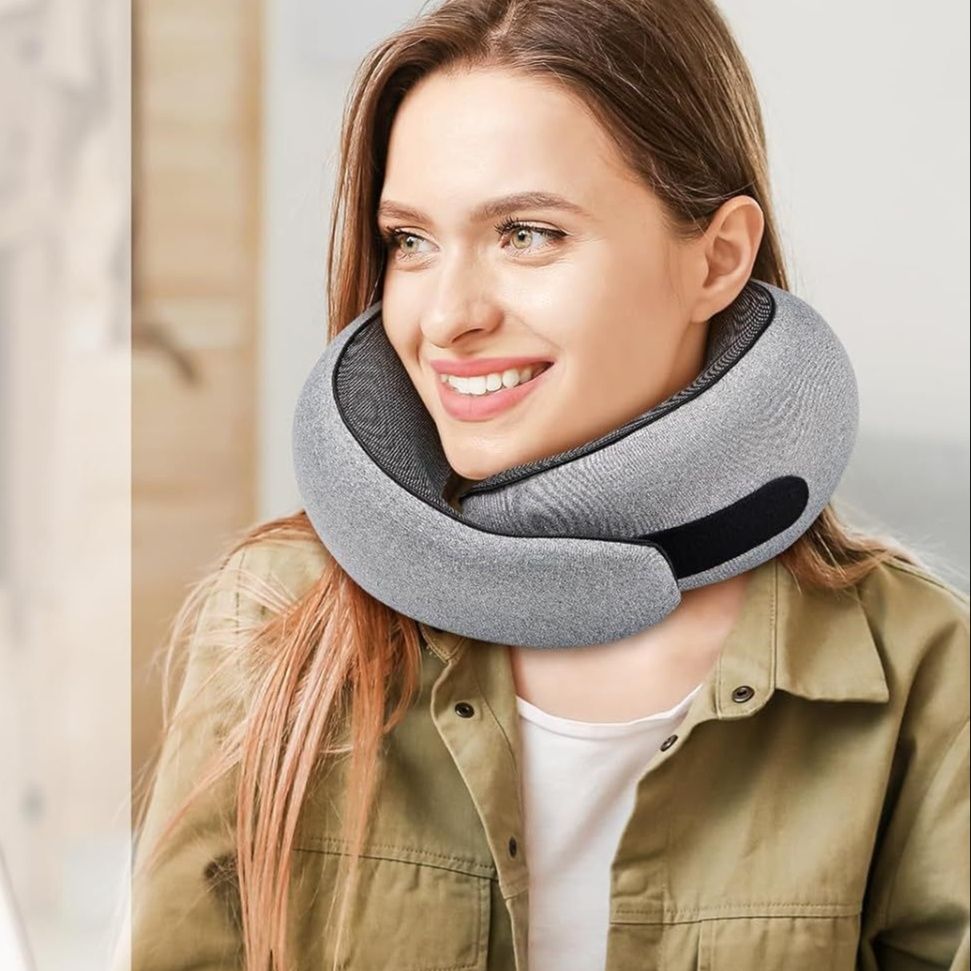 ネックピロー 持ち運び便利な折りたたみ式首元快適枕