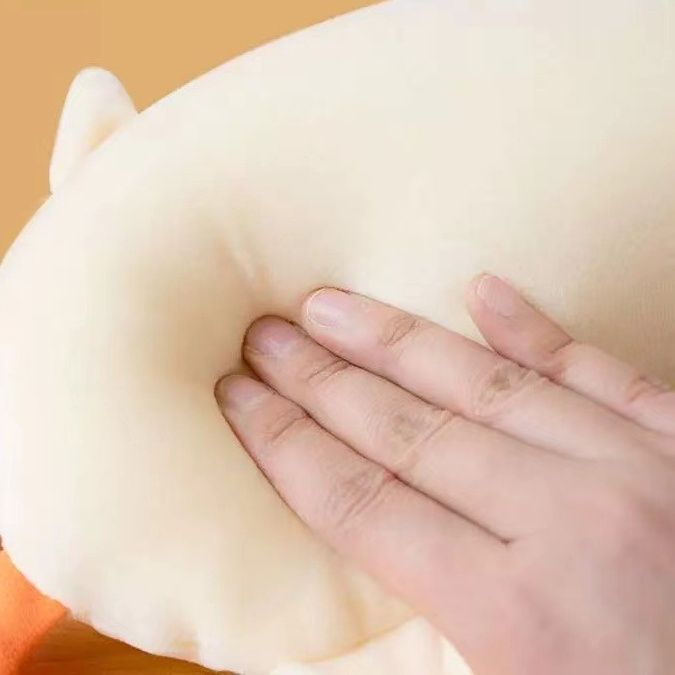 ネックピロー 癒し系小鳥デザイン　低反発