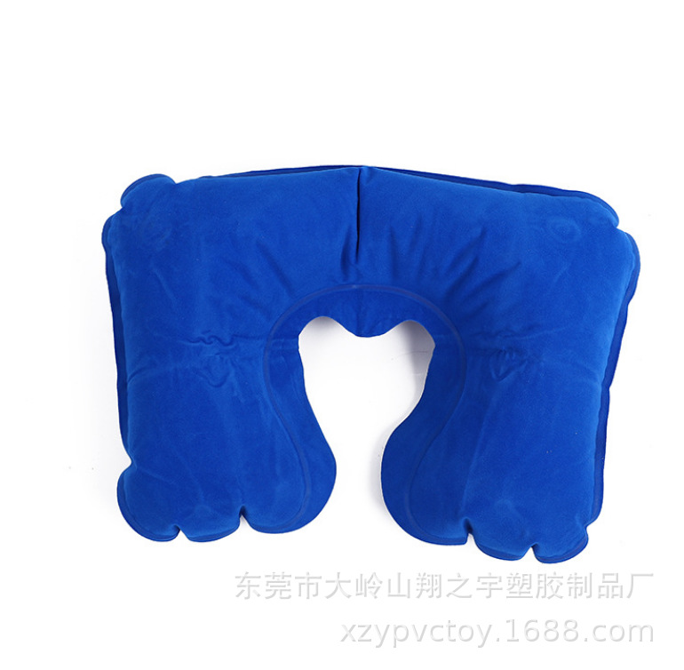 ポンプ式ネックピロー しっかり支える快適設計