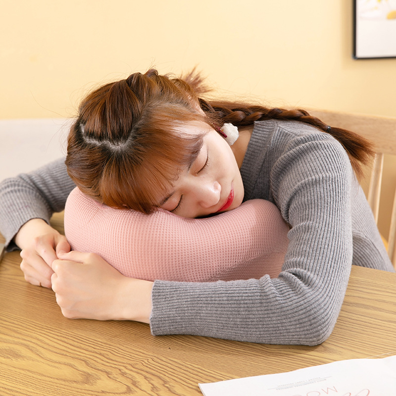 ネックピロー 低反発包み込み型ネックピロー