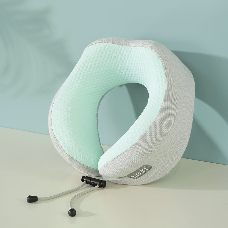 ネックピロー 立体成型低反発首元快適ネックピロー