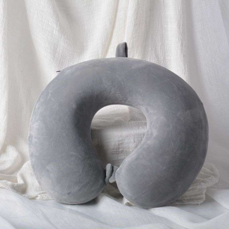 もちもち安眠ネックピロー