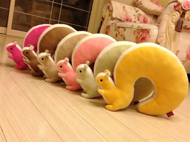 ネックピロー 可愛い動物付き　低反発