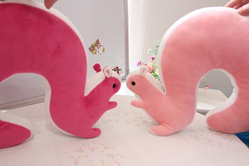 ネックピロー 可愛い動物付き　低反発