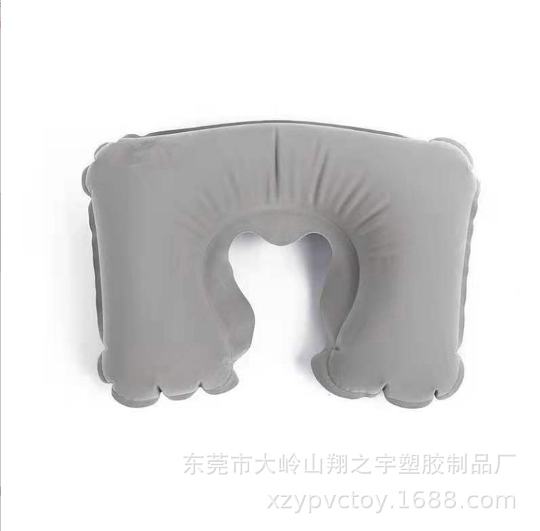 ポンプ式ネックピロー しっかり支える快適設計