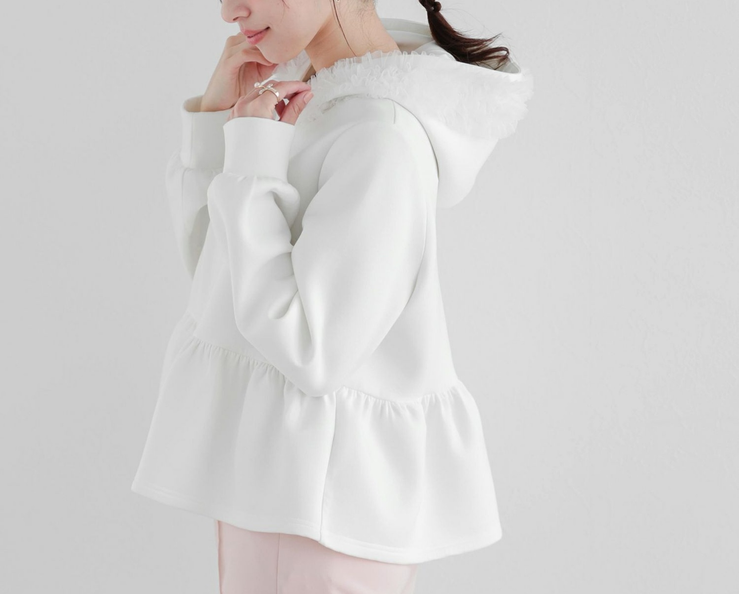 スウェットフリル装飾 ジップアップ パーカー 