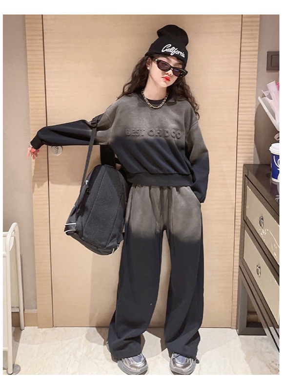 https://fulmo-img-server.com/sweat-factory/3af8b5a5-34b7-49a6-8781-d0fbc0a56dd5.jpg