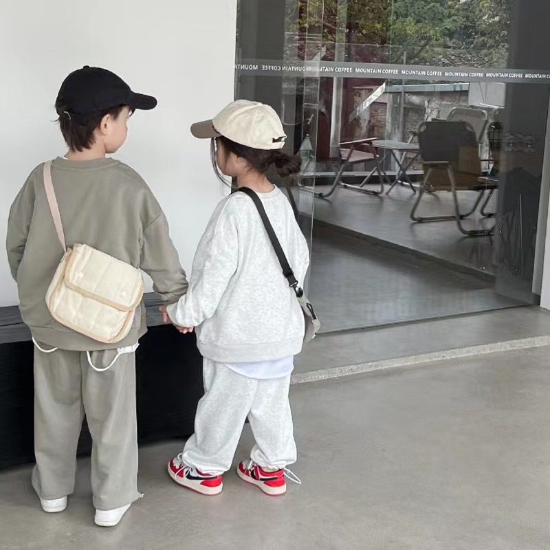 キッズ ロゴ入り スウェット 上下セット 子供服