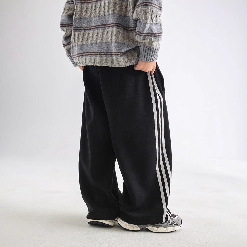 キッズ ワイドシルエット 裏起毛スウェットパンツ
