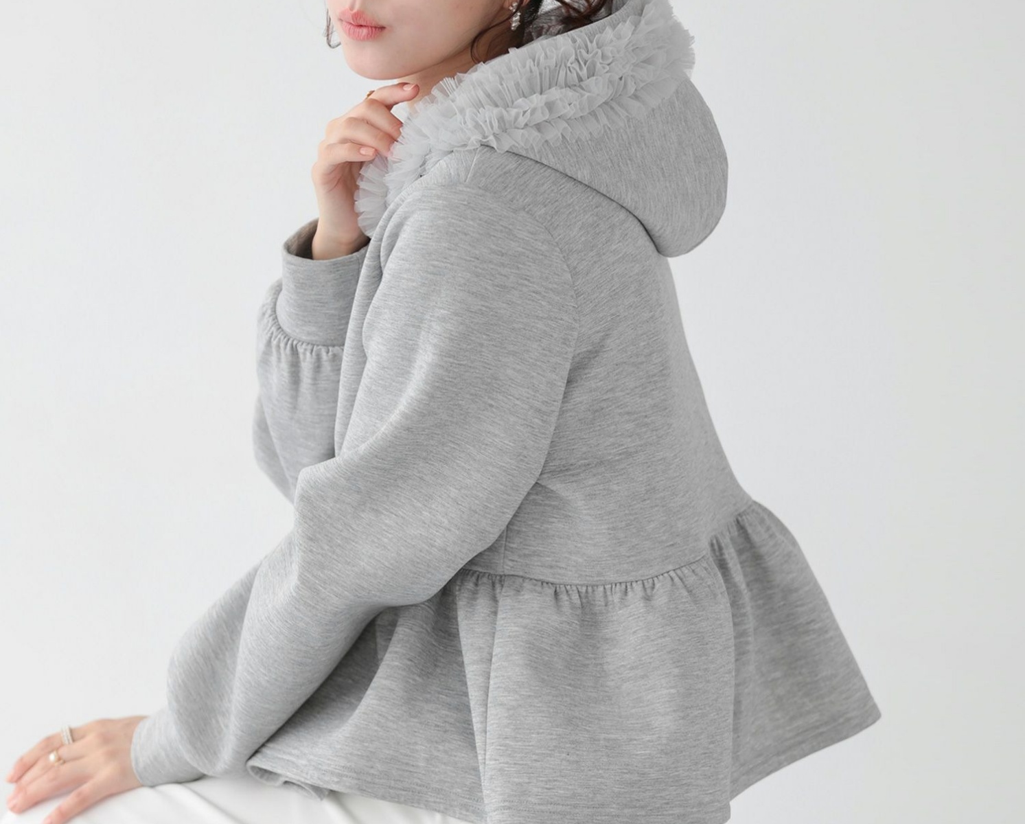 スウェットフリル装飾 ジップアップ パーカー 