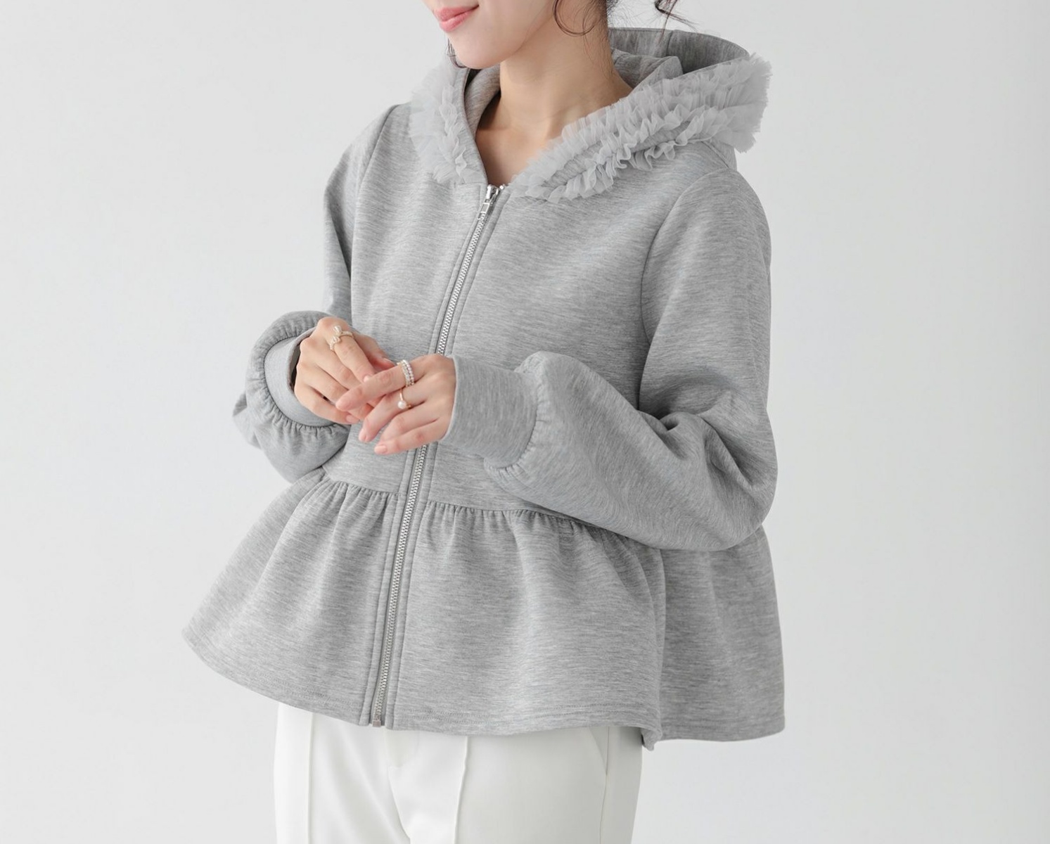 スウェットフリル装飾 ジップアップ パーカー 