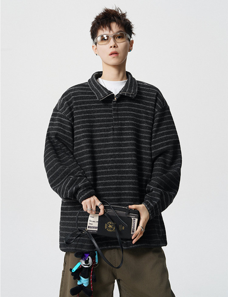 スウェットボーダー柄男女兼用ゆったりトップス