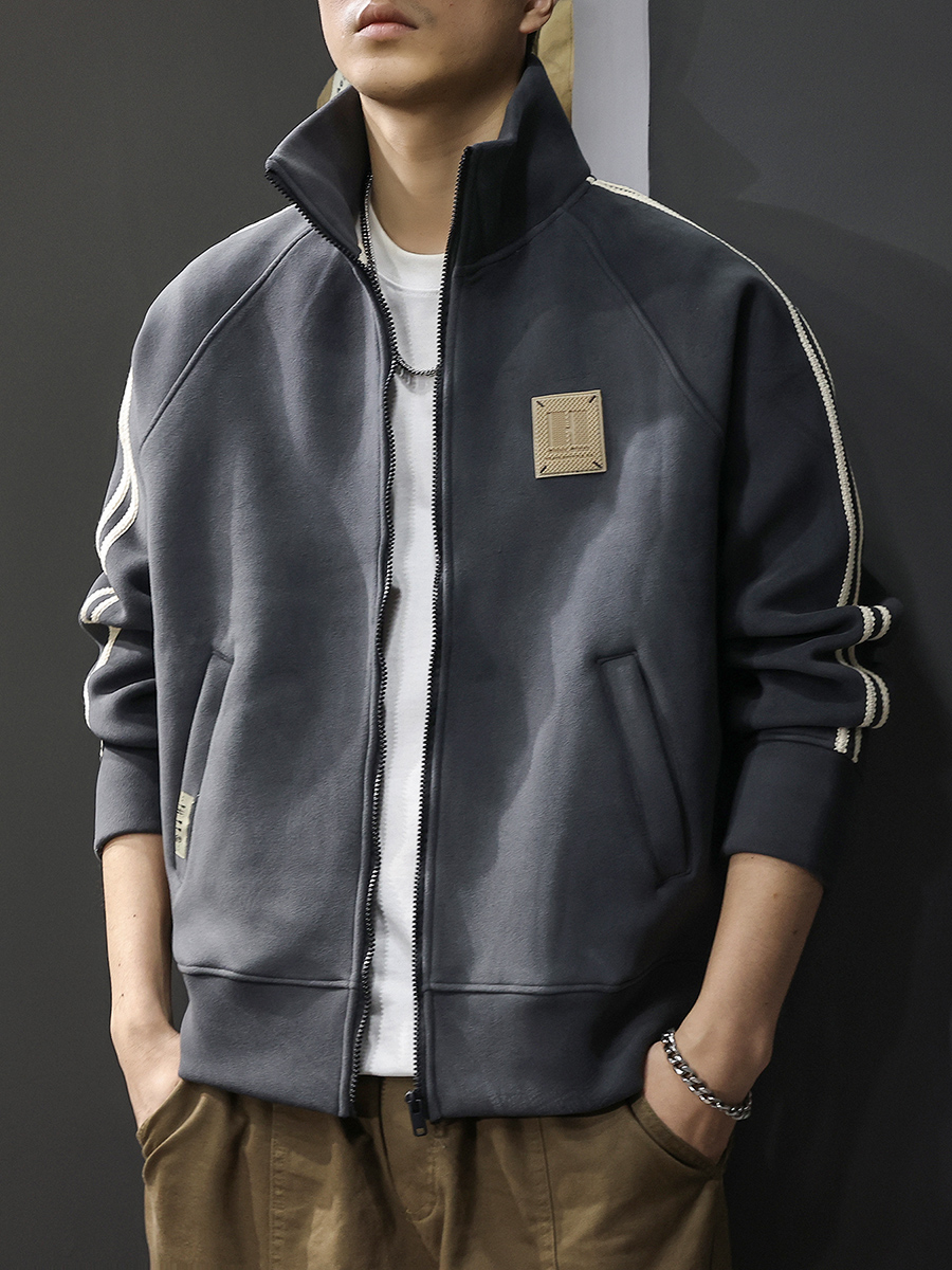 https://fulmo-img-server.com/sweatlab/5e496e6a-5048-4880-88d3-9560d8c0d7c8.jpg