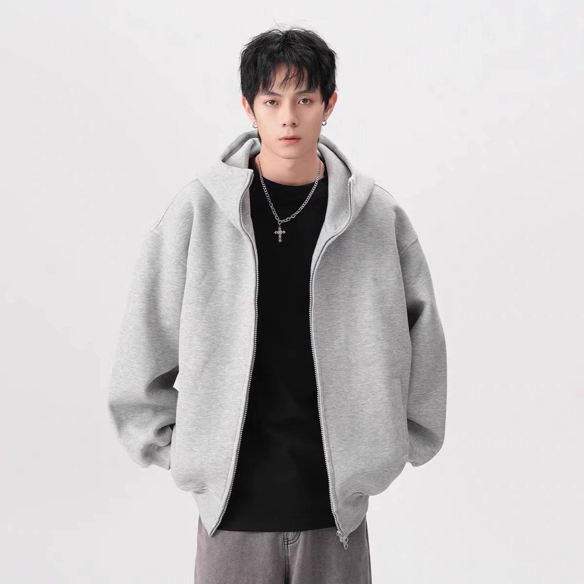 https://fulmo-img-server.com/sweatlab/8e76b9f1-1697-4bf6-84d4-fd86d7333890.jpg