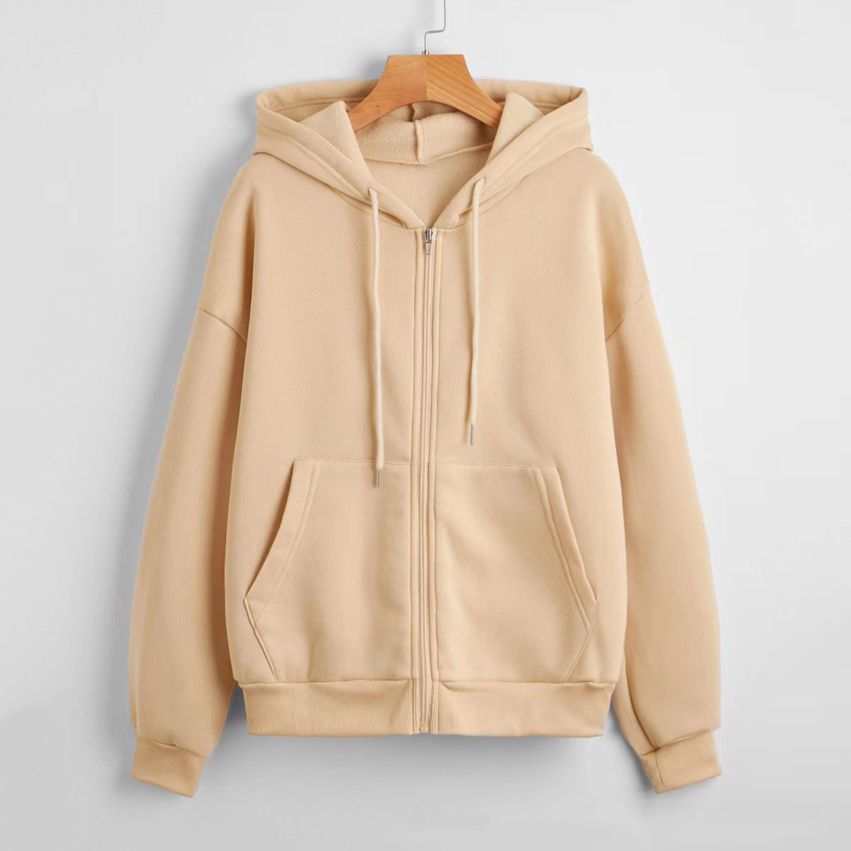 https://fulmo-img-server.com/sweatlab/cd7563ed-58c3-4740-89e4-d031a903f012.jpg